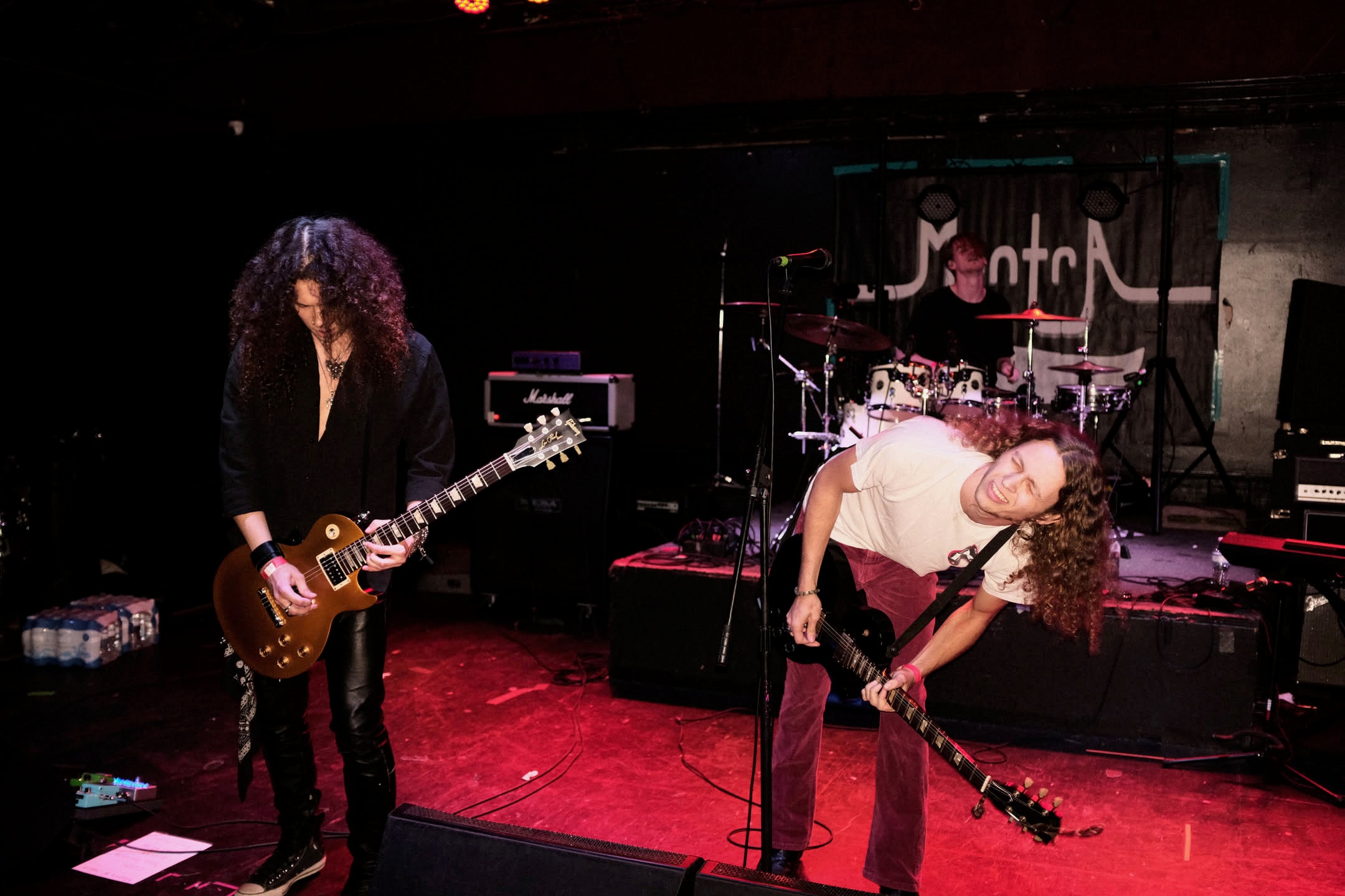 Montra live photo 1